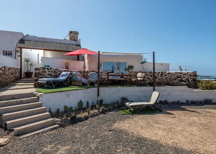 Casa Cueva